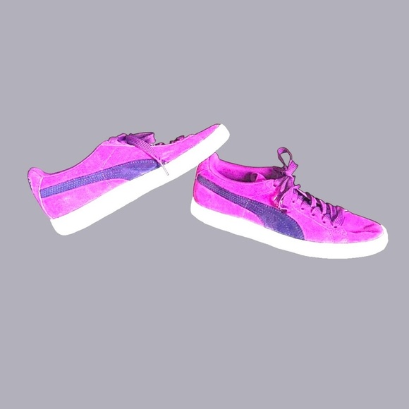 Puma Suede Classic Purple Sneakers Size 9 - Picture 1 of 4